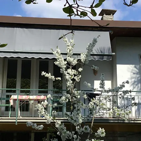 Residenza Il Ciliegio Feriehus Monvalle